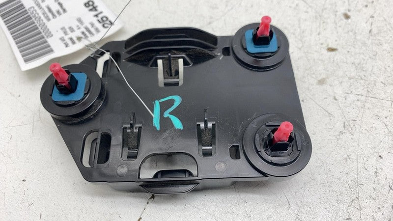 ⭕23-24 Toyota Prius Rear Right Bind Spot Radar Unit Sensor Bracket 881