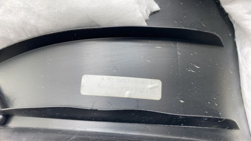 670040374 ⭕ 17-20 Maserati Levante Front Left Door Sill Scuff Plate Cover Panel  670040374