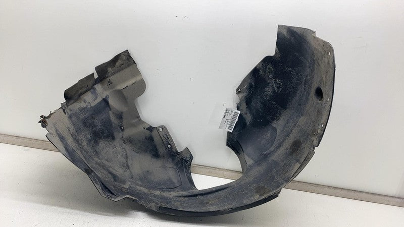 DM51R16114BD 2013-2018 Ford C-Max  Front Passenger Right Wheelhouse Splash Mud Guard Shield