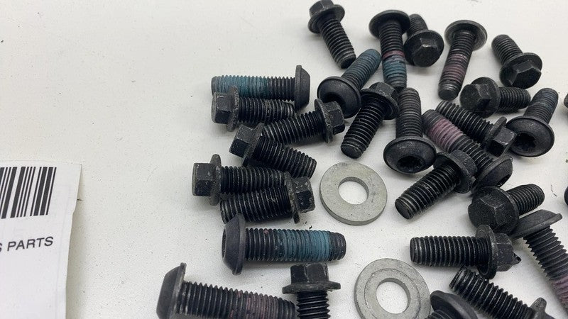 2016-2020 Tesla Model X SET of Bolt Screw