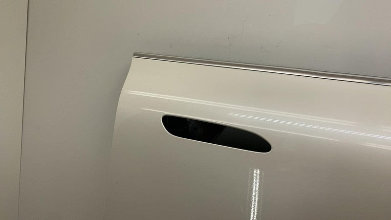 ⭕ 2022 Mercedes-Benz EQS 450+ Front Passenger Right Door Shell Panel White - 799
