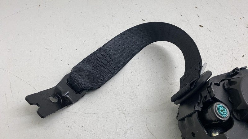 ⭕ 20-24 Model Y MY Rear Left or Right 2nd Row Seat Belt & Retractor 16