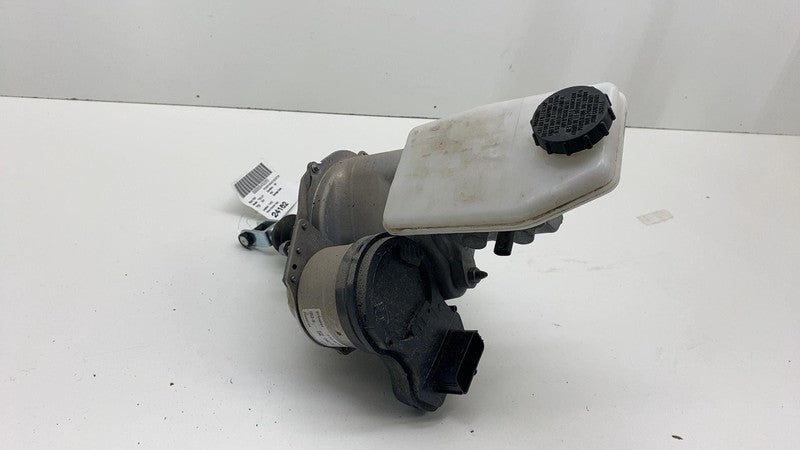 118867100A 2020-2024 Tesla Model Y iBooster Power Brake Booster Master Cylinder Reservoir