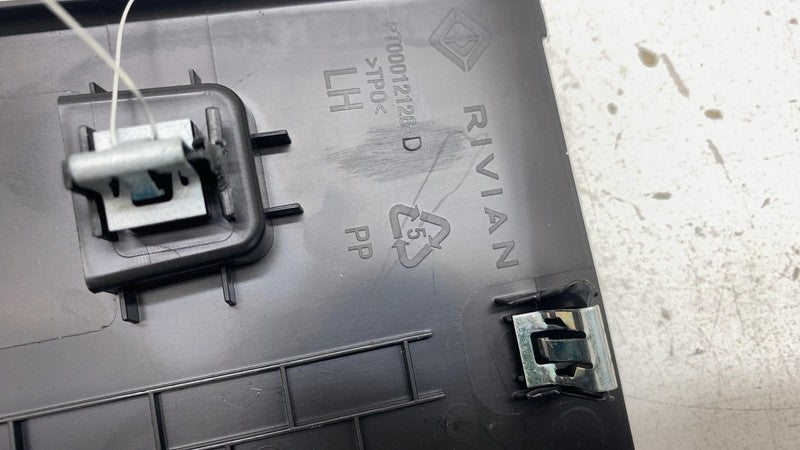 ⭕ 22-24 Rivian R1T Rear Left Tailgate Luggage Compartment Trim Cover P