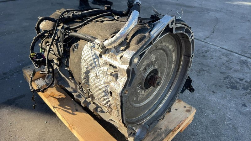 2018 2019 BMW 530e Automatic Hybrid Transmission Assembly 2.0L 8-Speed