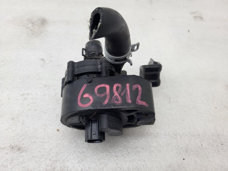 2016-2020 Tesla Model S MS Electric Auxiliary Coolant Water Pump w/ Bracket Assy