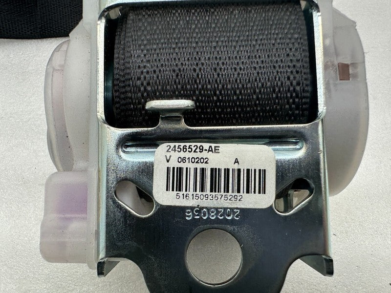 2456529-AE ⭕ 12-20 Tesla Model S Rear Passenger Side 1st Row Seat Belt & Retractor Right