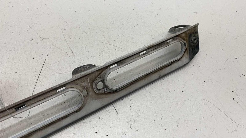 ⭕14-22 Range Rover Sport Front Right Fender Air Intake Duct Bracket CP