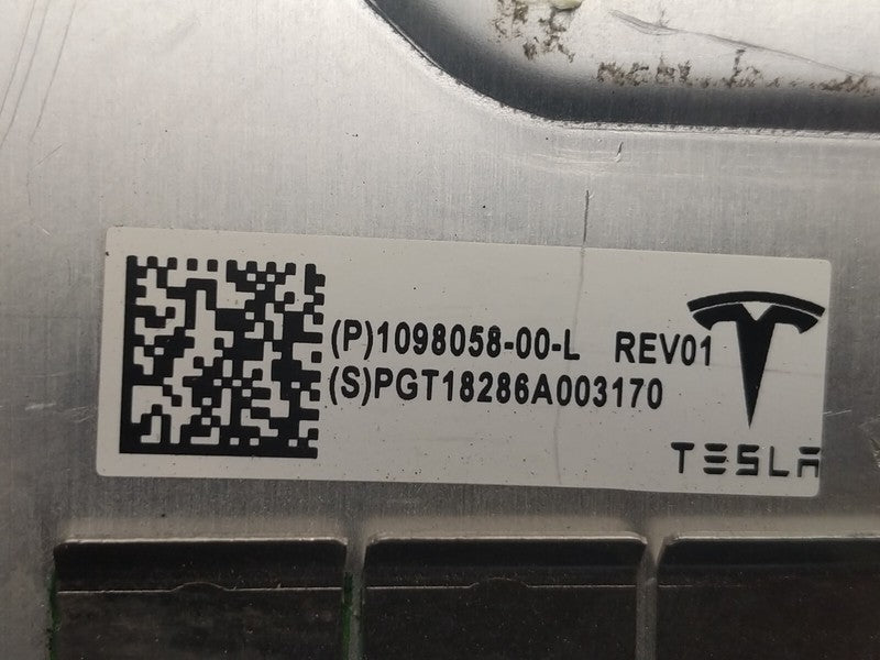 109805800L ⭕ 17-23 Model 3 Autopilot Media Control Module MCU / ADAS Computer 1098058-00-L