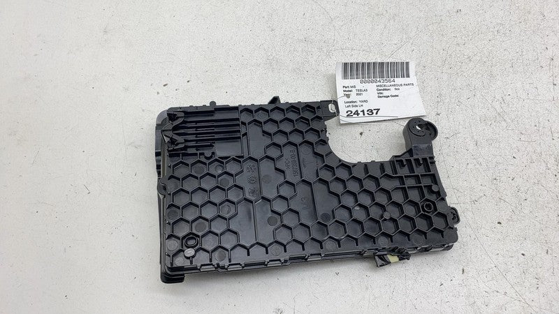 156745500C ⭕ 2017-2023 Model 3 Left Low Voltage Controller Body Control Module 1567455-00-C