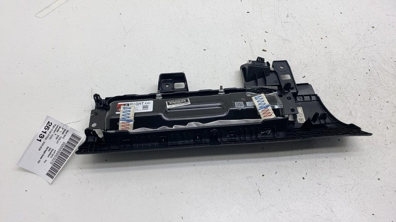 ⭕ 2025-2026 Model Y Juniper Right Lower Knee Safety Airbag Module 1077