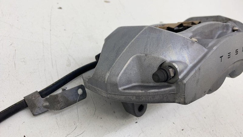 ⭕17-23 Model 3 M3 Front Driver Side Brake Caliper Left w/ Hose Line 10