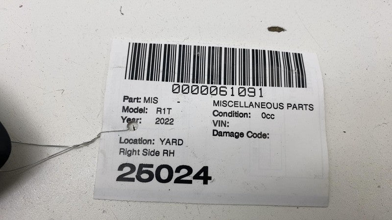 PT00033082C ⭕ 2022-2024 Rivian R1T Rear Right Side Speaker Grille Trim Cover RH PT00033082-C