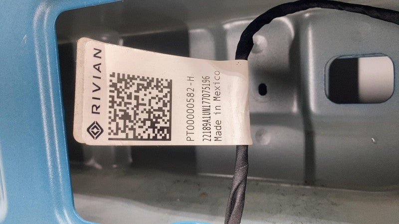 ⭕ 2022-2024 Rivian R1T Truck Bed Door Tailgate Shell PT00000582H Blue 