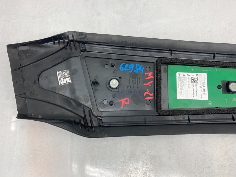 1494241 00 A ⭕ 20-23 Model Y Right Exterior B-Pillar Applique Trim w/ Camera RH 1506886-90-F