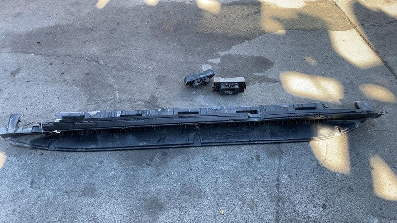 1666900110 ⭕ 16-19 Mercedes-Benz GLE350 Left Side Step Running Board Nerf Bar LH A166690011