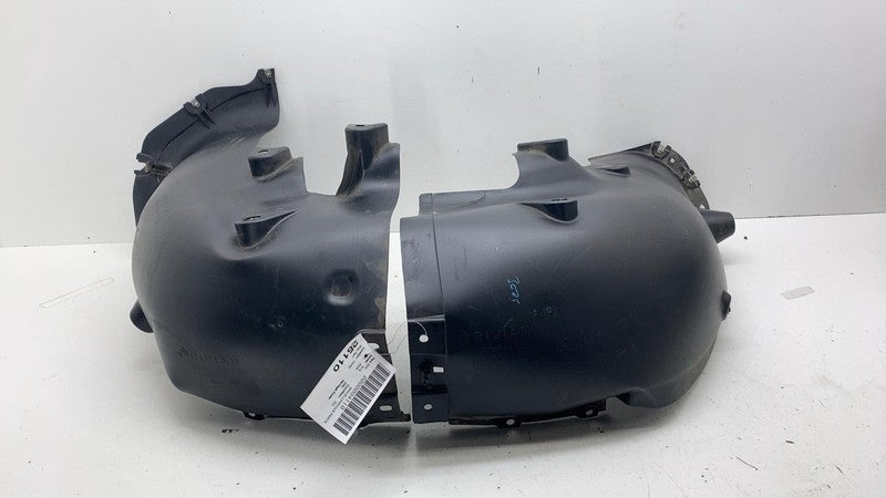 PT00558159A ⭕ 2025 Rivian R1S Rear Right Quarter Wheelhouse Liner Splash Shield PT00558159-A