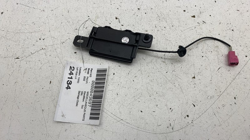 P68186558AB ⭕ 17-24 Chrysler Pacifica Antenna Remote Start & Keyless Entry Module 68186558AB