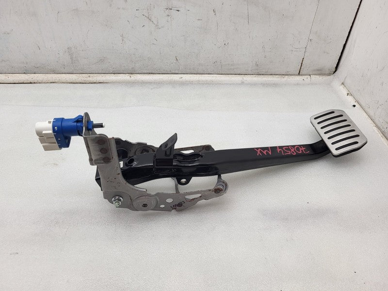 102769101B ⭕ 2016 2017 2018 2019 2020 Tesla Model X Brake Foot Pedal Assembly 1027691-01-B