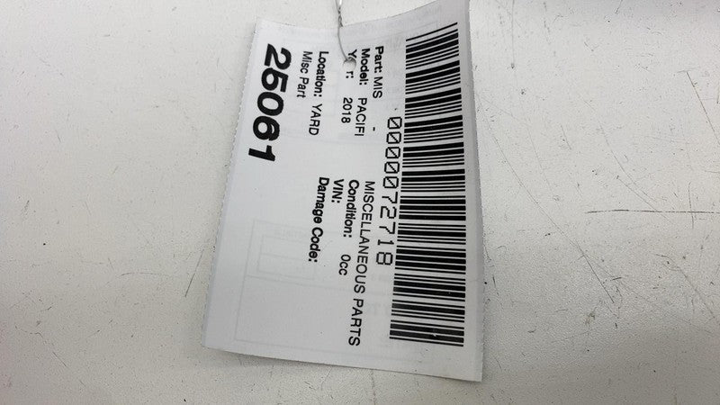 6DB41DX9AE ⭕ 17-25 Chrysler Pacifica Rear Left Quarter Trim Bolster Cover Panel 6DB41DX9AE