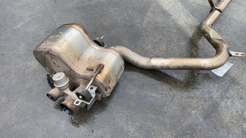 ⭕ 17-20 Maserati Levante Rear Left Exhaust Muffler Silencer w/ Tube Tail Pipe