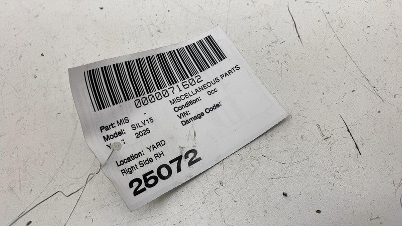 85062981 ⭕ 2025 Chevrolet Silverado 1500 Rear Right 2nd Row Seat Belt Retractor 85062981