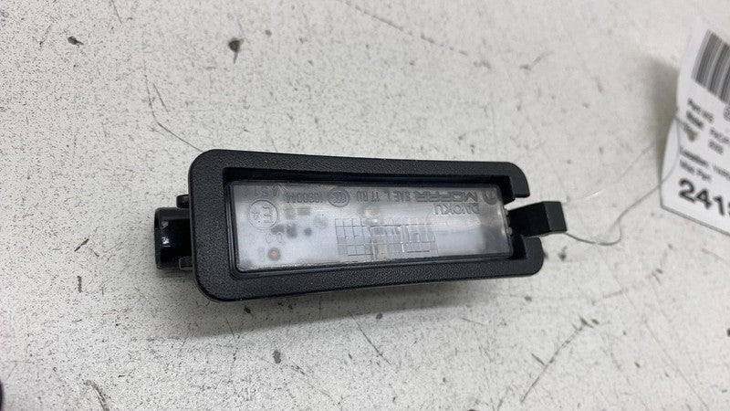 68276972AA ⭕ 17-24 Chrysler Pacifica Tailgate Liftgate License Plate Light Lamp 68276972AA