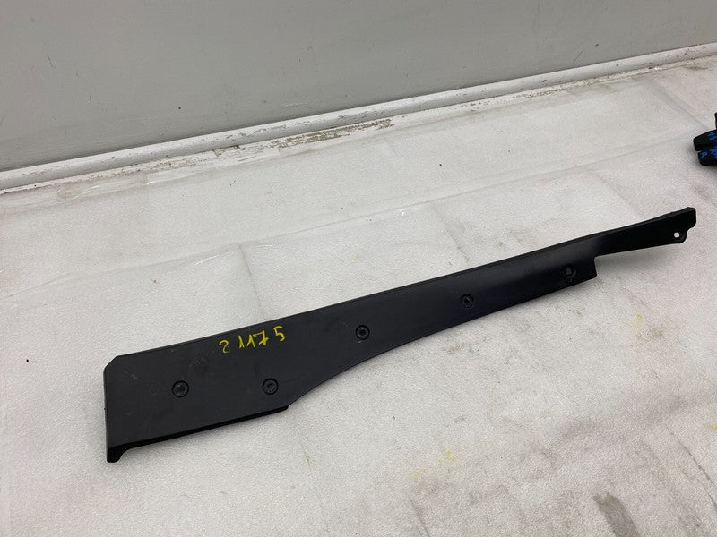 104241000D ⭕ 2016-2020 Tesla Model X Front Door Pinch Sensor Trim Molding Left 1042410-00-D