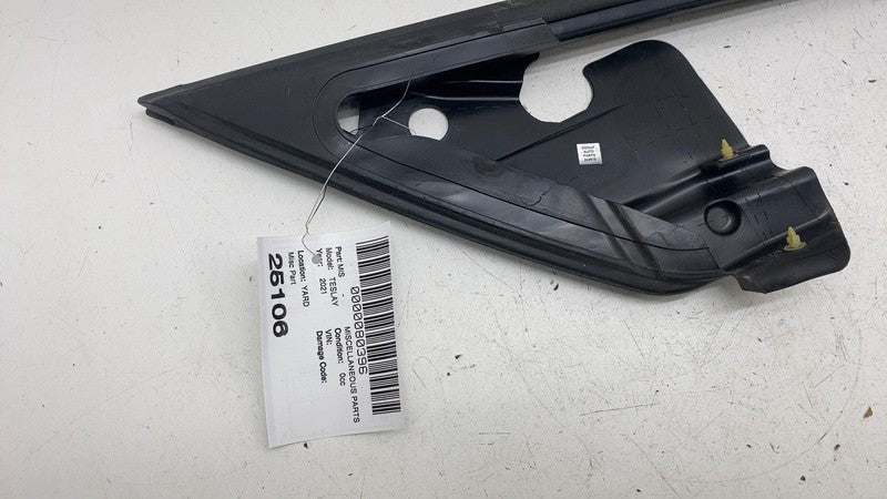 ⭕ 20-24 Model Y Front Left A-Pillar Flag Glass Weatherstrip Seal LH 15