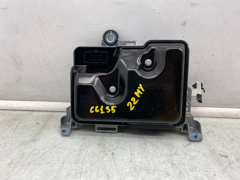1497327 00 B ⭕ 2020-2023 Model Y Front Vehicle Controller Module & Cover Shield 1497319-00-E