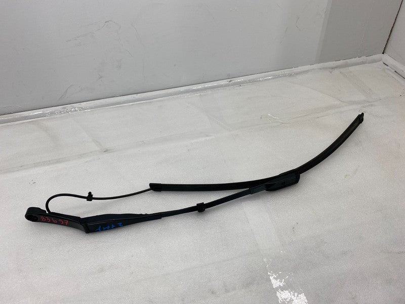 1490246 00 B ⭕20-24 Model Y Front Driver Side Windshield Wiper Arm w/ Blade Left 1490246-00-B