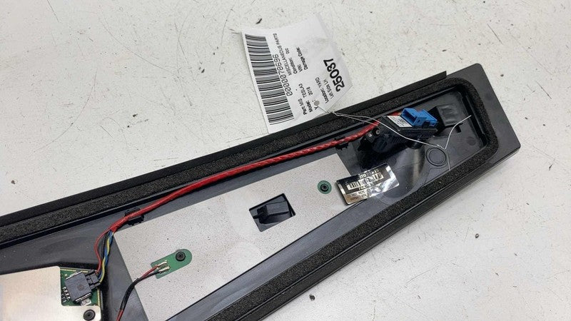 109297800B ⭕ 2017-2023 Tesla Model 3 Left B-Pillar Applique Glass Trim Molding 1100437-00-C