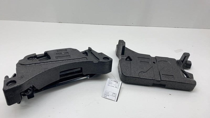 7P0 011 031 2011-2018 Porsche Cayenne Emergency Spare Wheel Lift Jack Wrench w/ Holder OEM