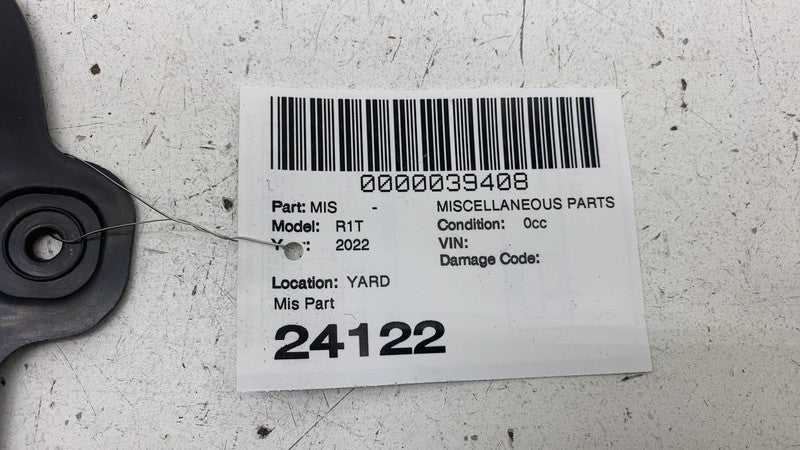 ⭕ 2022-2024 Rivian R1T Rear Speaker Grille Trim Cover w/ Retainer PT00