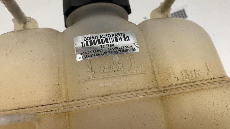 68249136AA ⭕17-25 Chrysler Pacifica Coolant Overflow Expansion Reservoir Tank Bottle w/ Cap