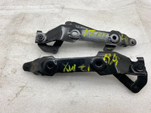 ⭕ 16-20 Model X MX Left & Right Spoiler Hinge Bracket 1041618-00-B/1041645-00-B