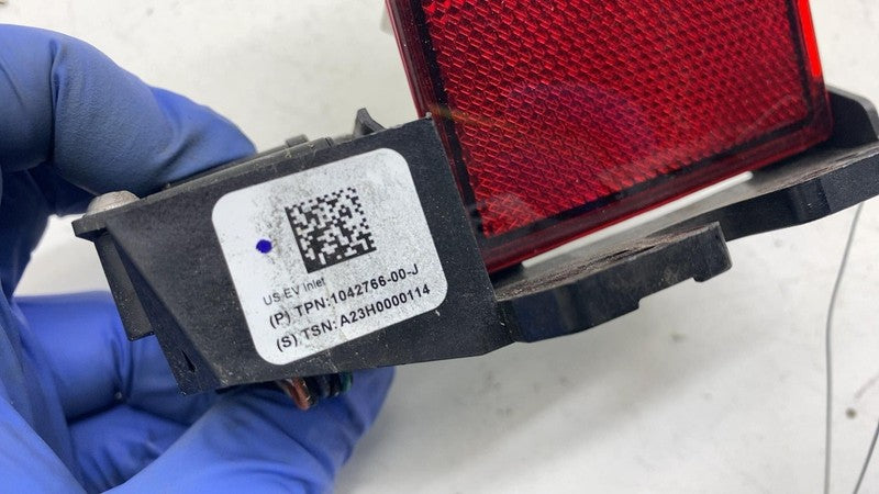 ⭕ 16-20 Tesla Model X Rear Taillight Lamp Charge Reflector Left LH 104