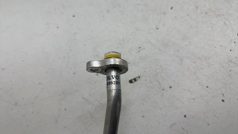 ⭕ 2021-2023 Polestar 2 Air Conditioning Heat Exchanger Hose Tube Pipe 