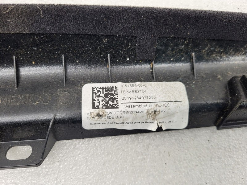 1051556 06 C ⭕16-20 Model X MX Passenger RH Side Falcon Door Mid Gap Hider Right 1051556-06-C