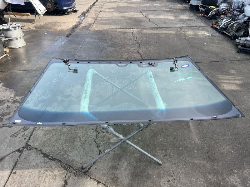 ⭕2022 Rivian EDV-700 Amazon Truck Front Windshield Windscreen Glass PT