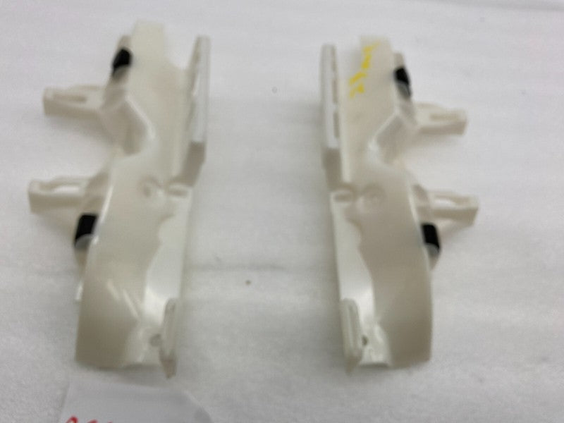 149461000H ⭕ 20-24 Tesla Model Y PAIR Left & Right Upper B-Pillar Ramp Bracket 1494610-00-H