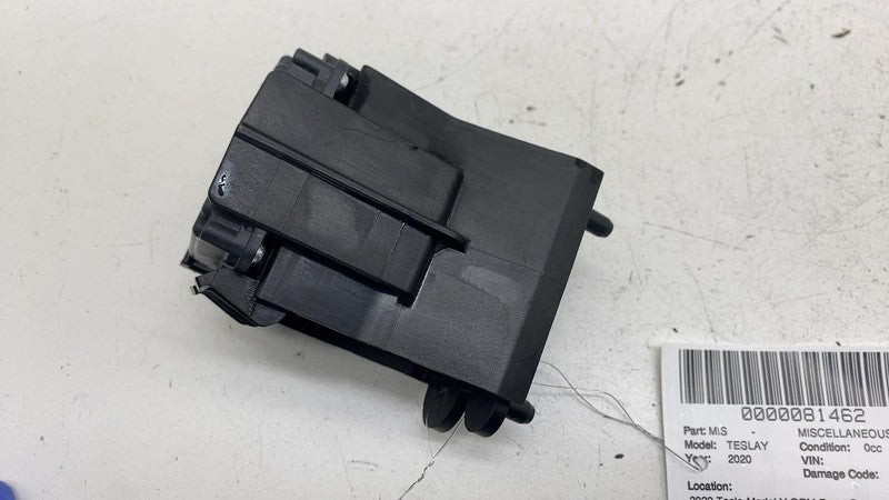 ⭕ 20-24 Tesla Model Y MY Seven Pin Perpendicular Radar Sensor 7-Pin 11