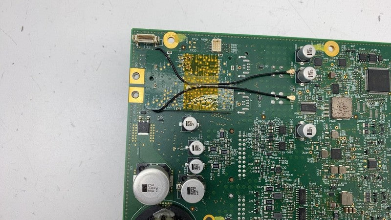 ⭕ 12-20 Tesla Model S Media Control Unit Motherboard Electronics 10554