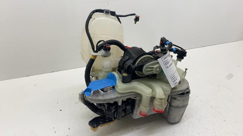 ⭕ 24-25 Tesla Cybertruck Thermal System Supermanifold Coolant Pump 178