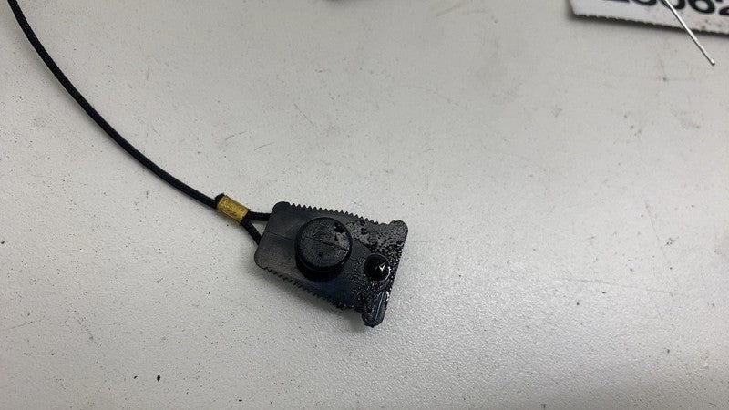 ⭕ 2006-2015 Mazda MX-5 Miata Glove Box Release Damper Assembly