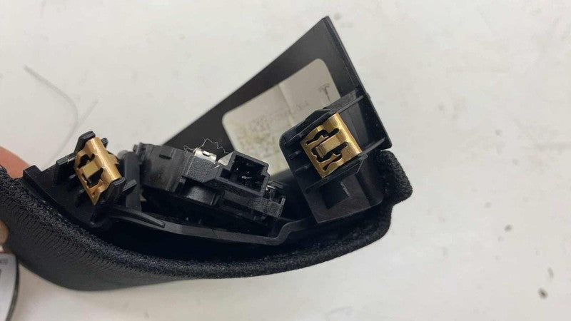 ⭕ 17-23 Model 3 Front Passenger Audio Tweeter & Speaker Cover Right 17