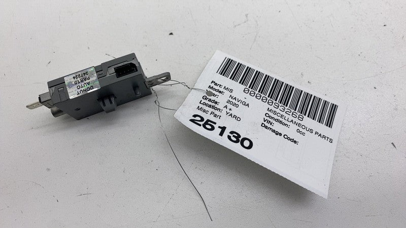 ⭕ 18-21 Lincoln Navigator Radio Antenna Amplifier Booster Module 7CP1-