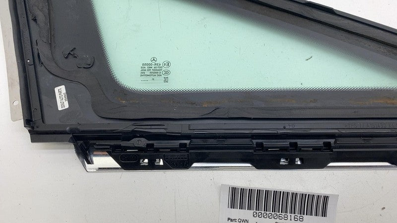 E6 43R-00050 ⭕ 2022 EQS 450+ V297 Rear Passenger Side Quarter Fixed Door Window Glass Right