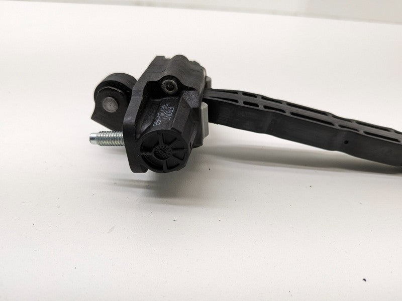 ⭕ 2020-2025 Model Y MY Front Left or Right Door Check Strap Stopper 15