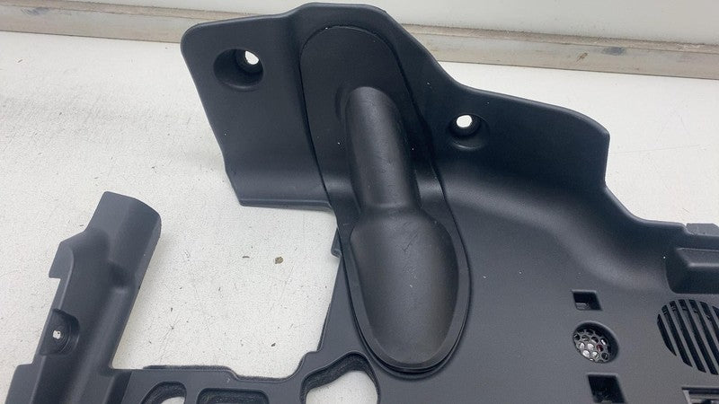 ⭕ 2019-2023 Audi e-Tron Rear Driver Side Dash Lower Knee Trim Cover Panel Left